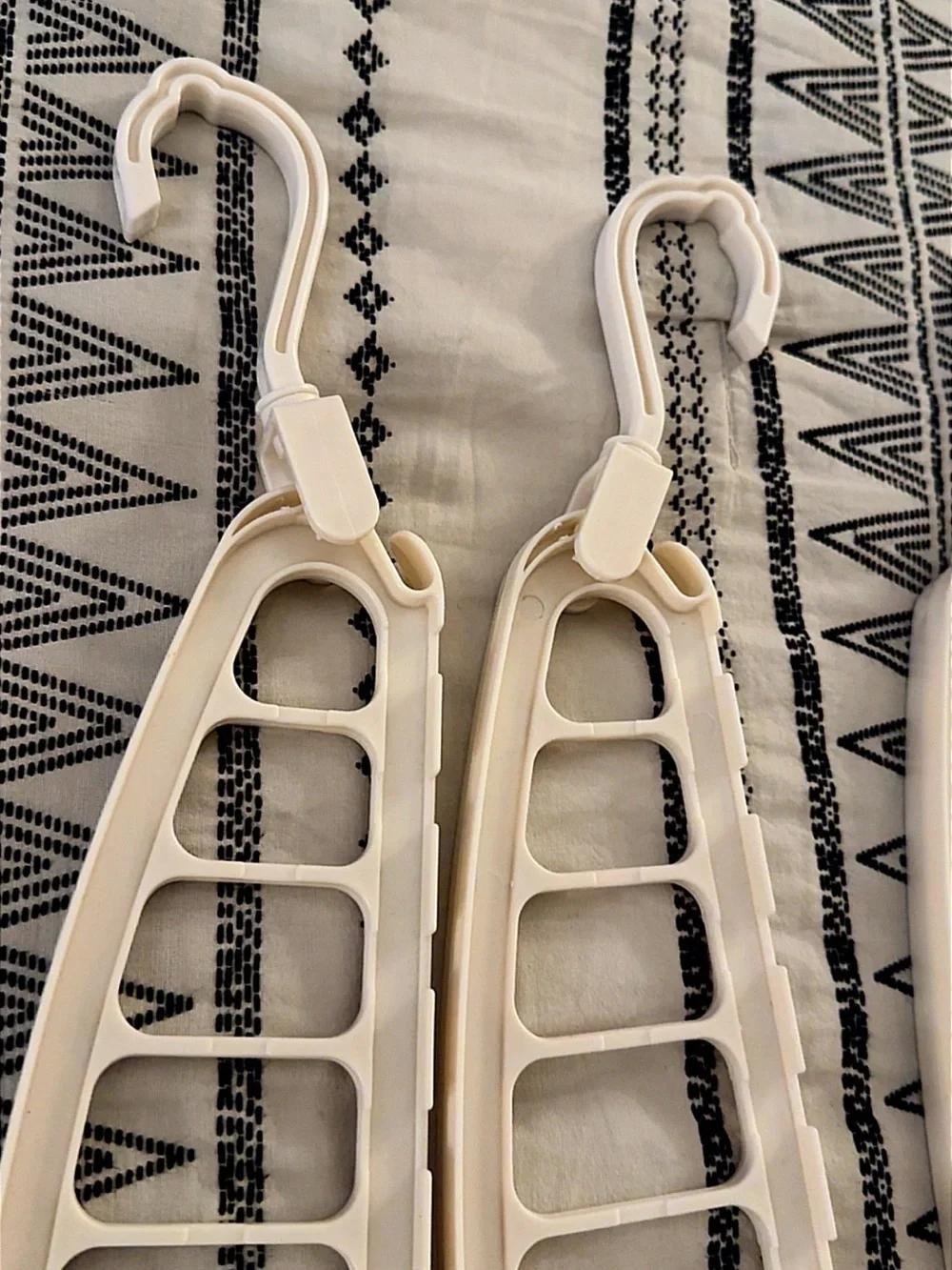 Plastic Multi-Slot Hanging Scarf & Accessory Organizer - Cream